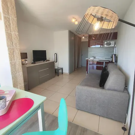 459, Port Soleil, Village Naturiste 아파트